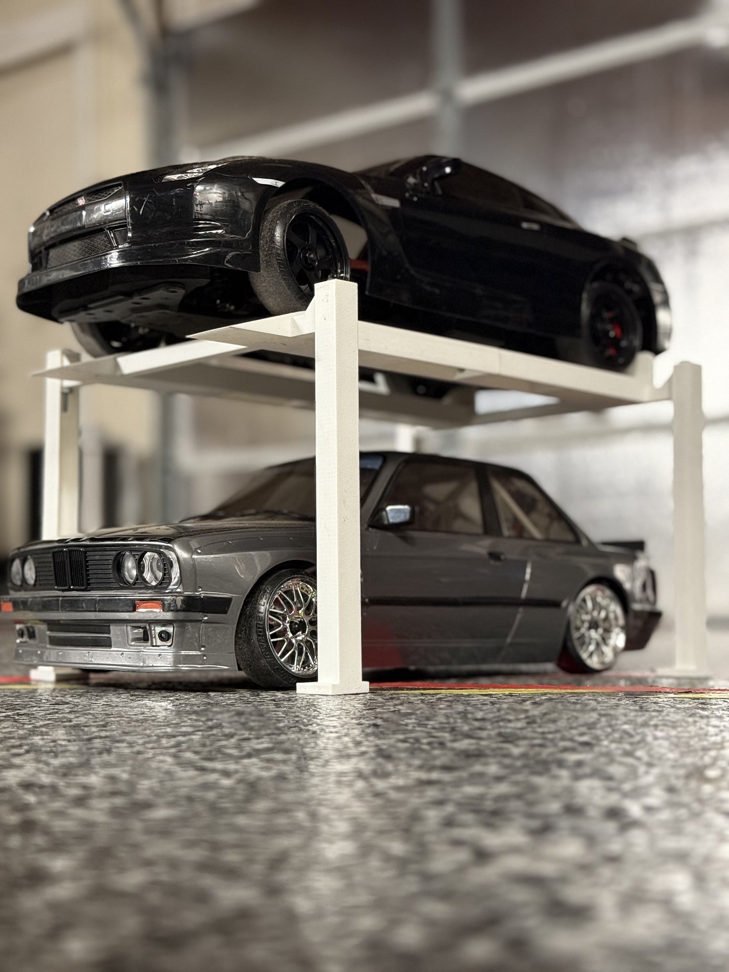 1/10 Scale 4 post lift